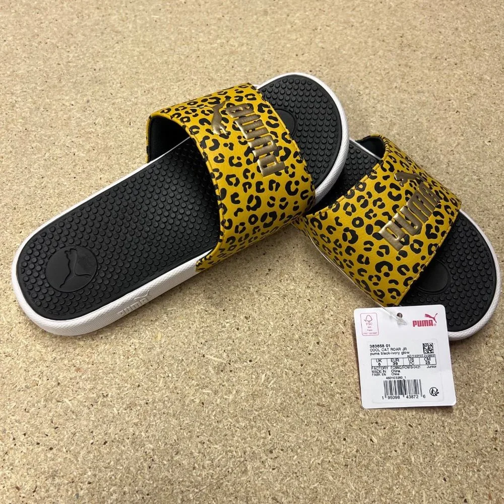 Puma Roar junior slide‎ sandals size 7c